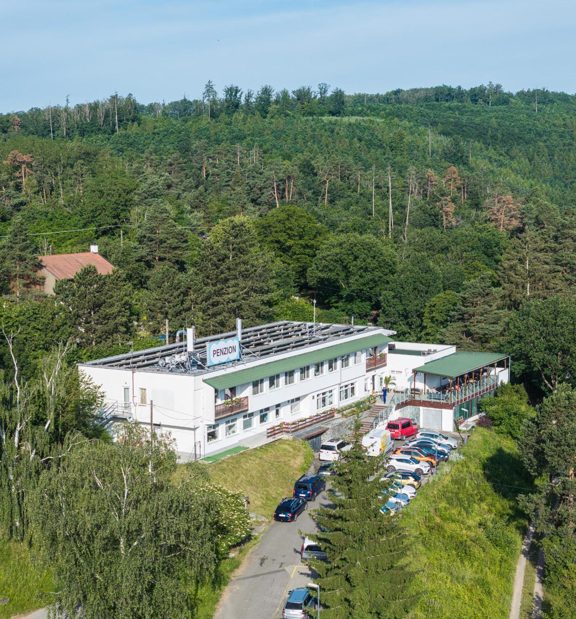 Penzion Kozi Horka U Brnenske Prehrady 브르노 외부 사진