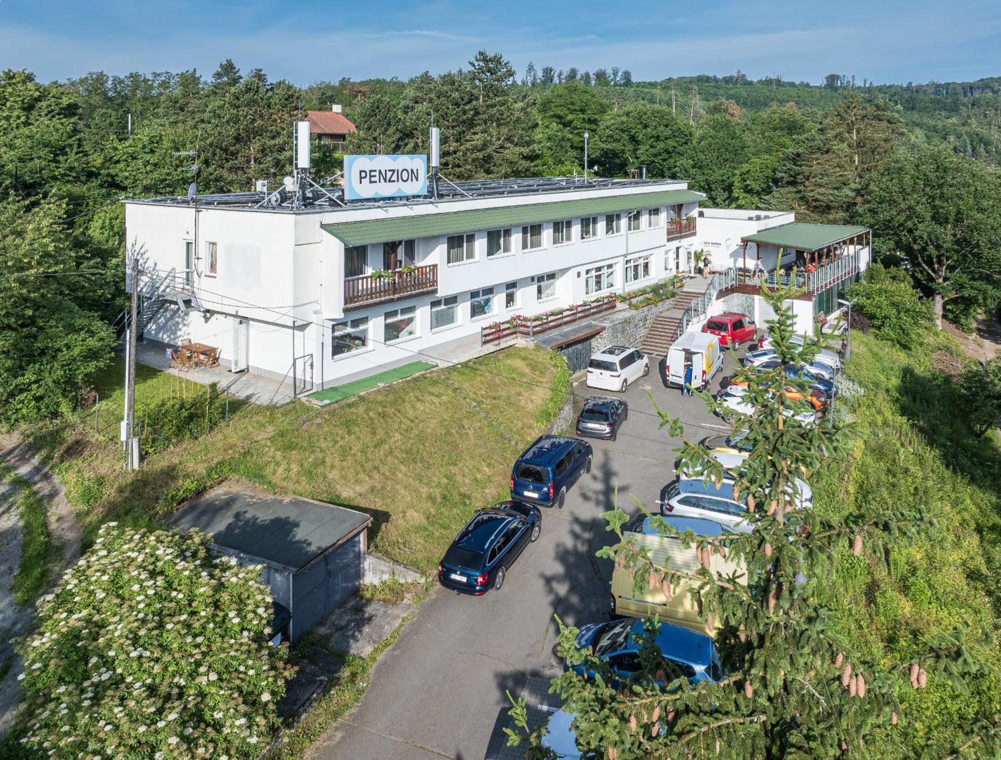 Penzion Kozi Horka U Brnenske Prehrady 브르노 외부 사진